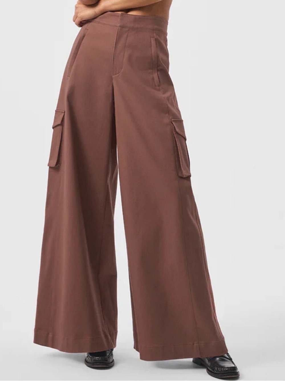 Show Off Cargo Wide Leg Trouser